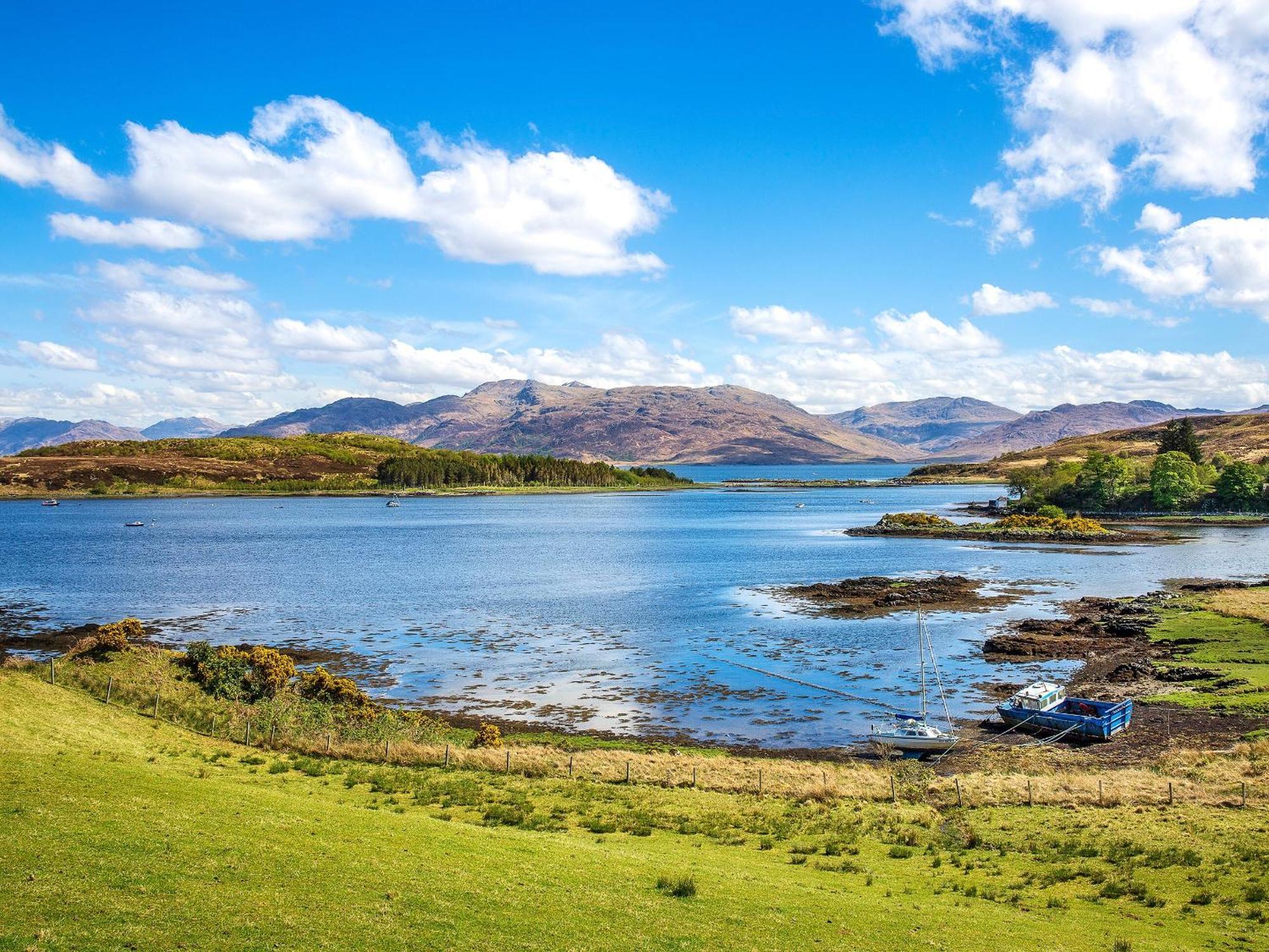 Brightwater Cottage Arnisdale エクステリア 写真